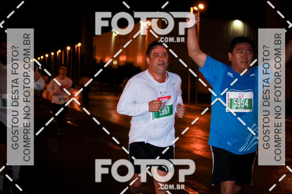 Buy your photos of the eventLuminous Run on Fotop