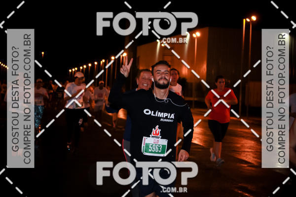 Buy your photos of the eventLuminous Run on Fotop