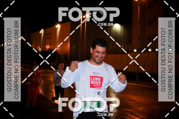 Buy your photos of the eventLuminous Run on Fotop