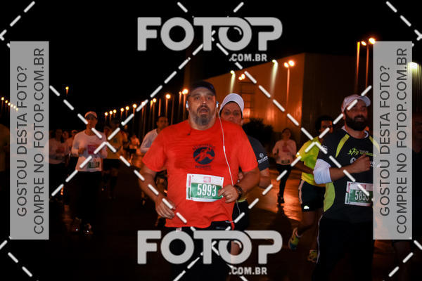 Buy your photos of the eventLuminous Run on Fotop