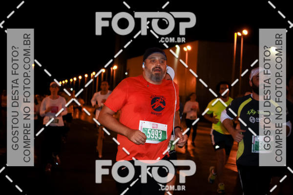 Buy your photos of the eventLuminous Run on Fotop