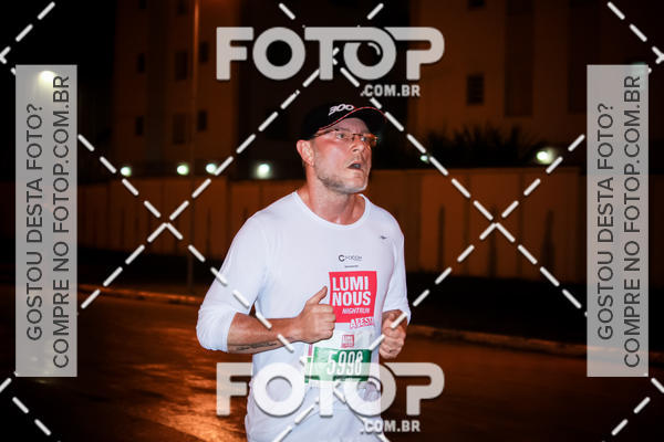 Buy your photos of the eventLuminous Run on Fotop