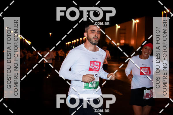 Buy your photos of the eventLuminous Run on Fotop