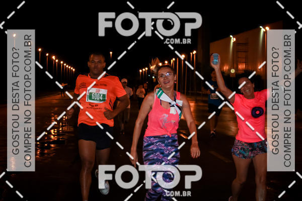 Buy your photos of the eventLuminous Run on Fotop
