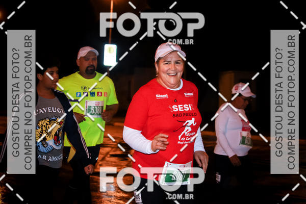 Buy your photos of the eventLuminous Run on Fotop
