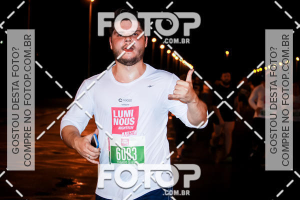 Buy your photos of the eventLuminous Run on Fotop
