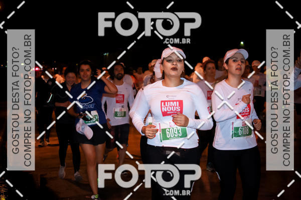 Buy your photos of the eventLuminous Run on Fotop