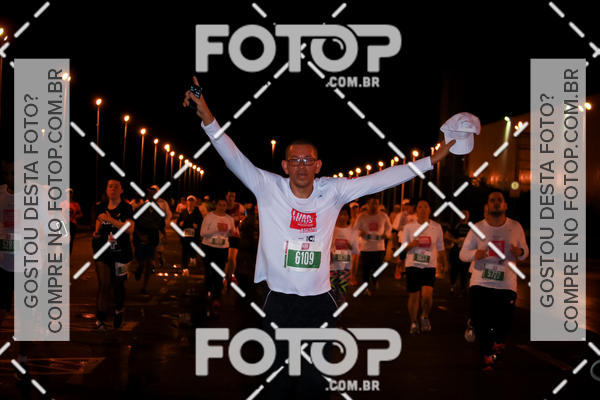 Buy your photos of the eventLuminous Run on Fotop