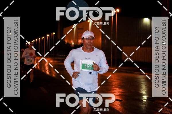 Buy your photos of the eventLuminous Run on Fotop