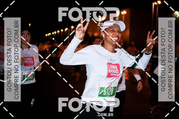 Buy your photos of the eventLuminous Run on Fotop