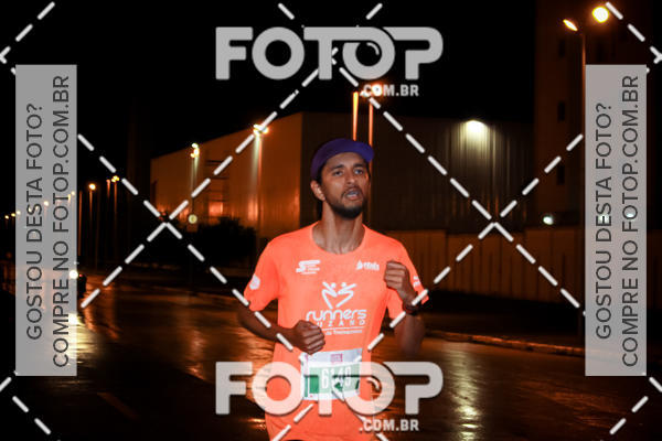 Buy your photos of the eventLuminous Run on Fotop