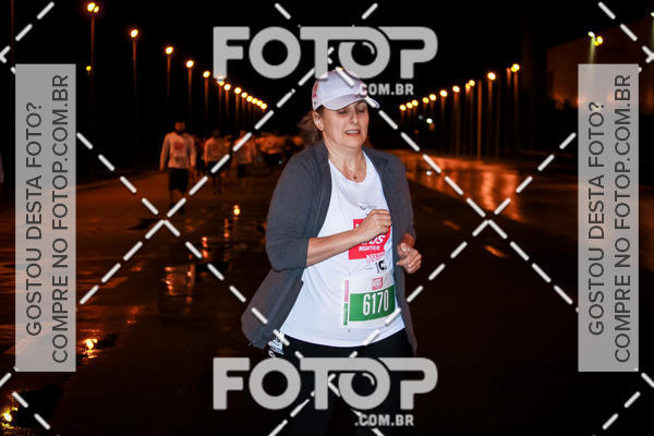 Buy your photos of the eventLuminous Run on Fotop