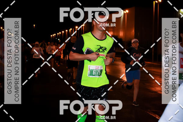 Buy your photos of the eventLuminous Run on Fotop