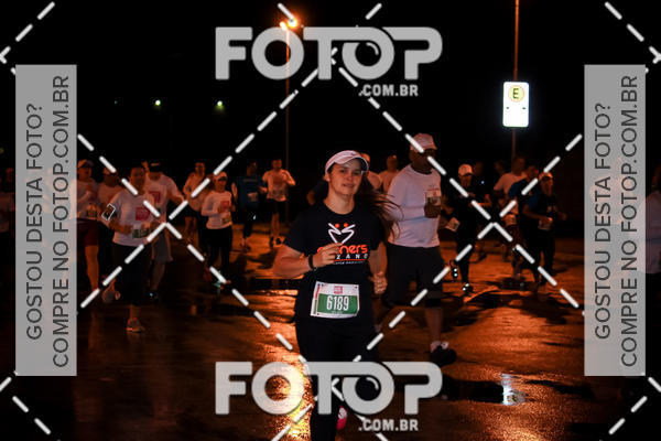 Buy your photos of the eventLuminous Run on Fotop