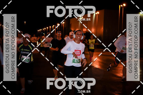 Buy your photos of the eventLuminous Run on Fotop