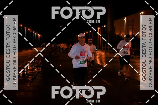 Buy your photos of the eventLuminous Run on Fotop