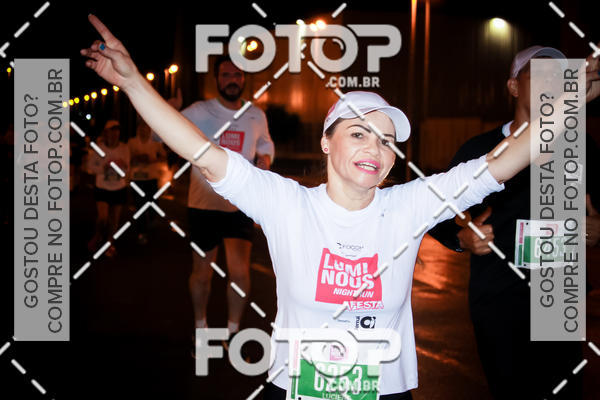 Buy your photos of the eventLuminous Run on Fotop