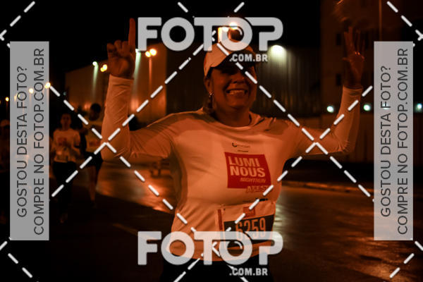 Buy your photos of the eventLuminous Run on Fotop