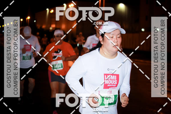 Buy your photos of the eventLuminous Run on Fotop