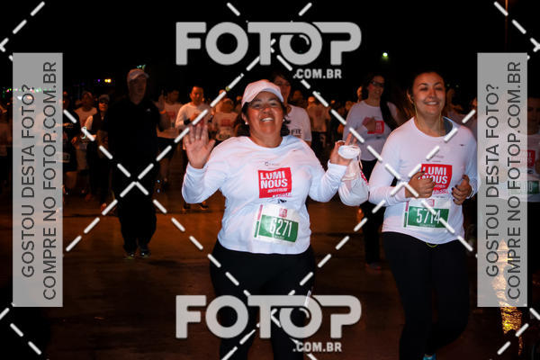 Buy your photos of the eventLuminous Run on Fotop