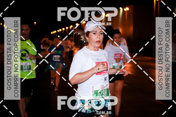 Buy your photos of the eventLuminous Run on Fotop