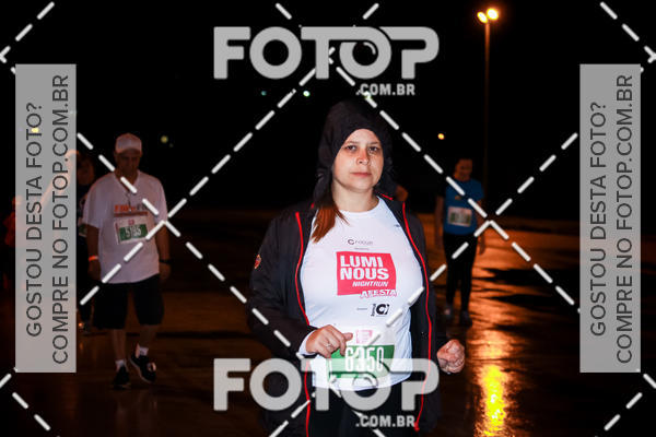 Buy your photos of the eventLuminous Run on Fotop