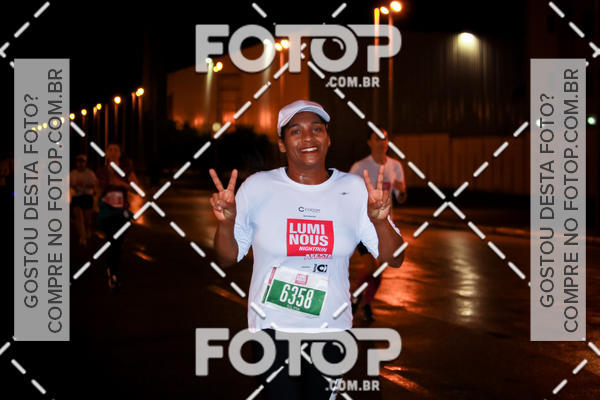 Buy your photos of the eventLuminous Run on Fotop