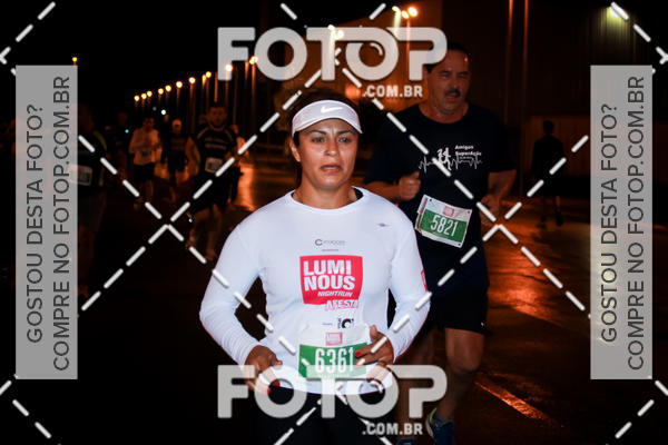 Buy your photos of the eventLuminous Run on Fotop