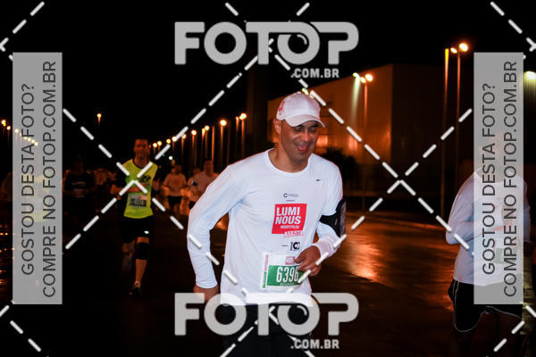 Buy your photos of the eventLuminous Run on Fotop