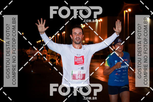 Buy your photos of the eventLuminous Run on Fotop
