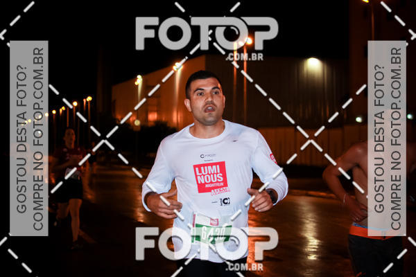 Buy your photos of the eventLuminous Run on Fotop
