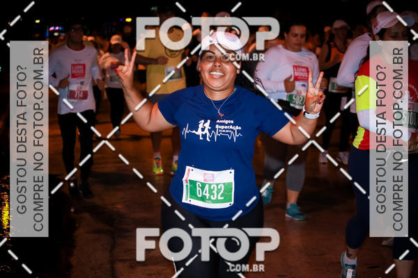 Buy your photos of the eventLuminous Run on Fotop