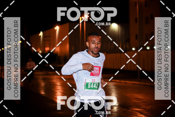 Buy your photos of the eventLuminous Run on Fotop