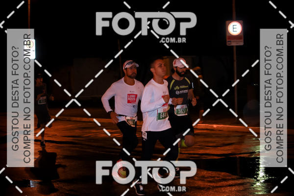 Buy your photos of the eventLuminous Run on Fotop