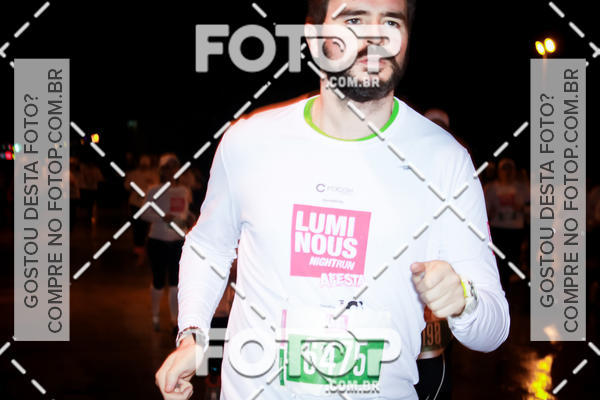 Buy your photos of the eventLuminous Run on Fotop
