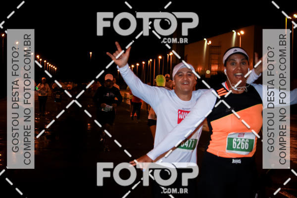 Buy your photos of the eventLuminous Run on Fotop