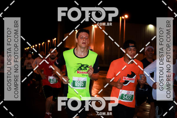 Buy your photos of the eventLuminous Run on Fotop