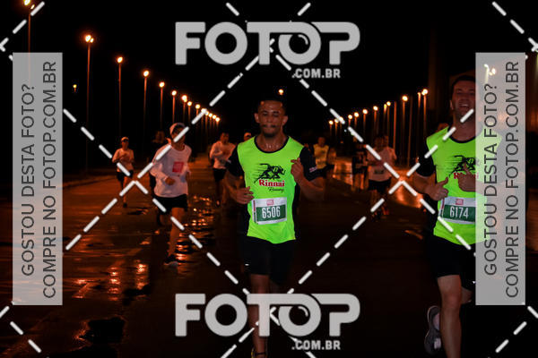 Buy your photos of the eventLuminous Run on Fotop