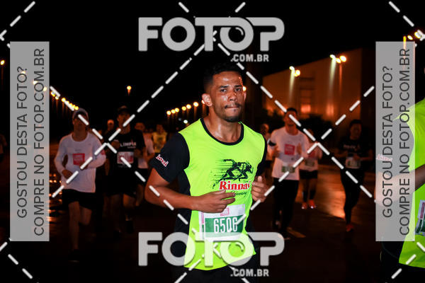 Buy your photos of the eventLuminous Run on Fotop
