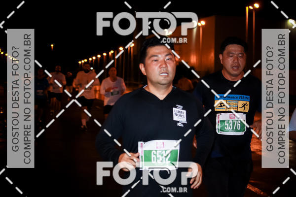 Buy your photos of the eventLuminous Run on Fotop