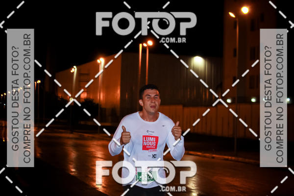 Buy your photos of the eventLuminous Run on Fotop