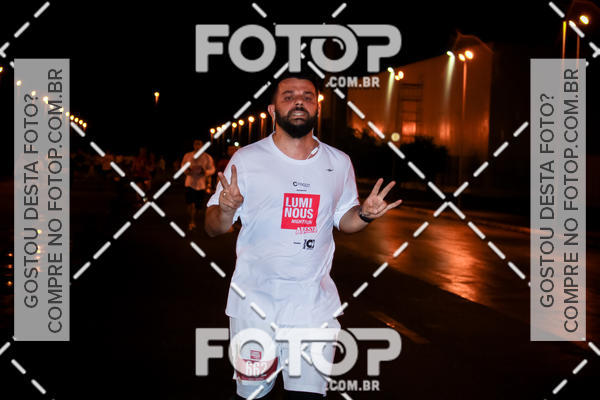 Buy your photos of the eventLuminous Run on Fotop