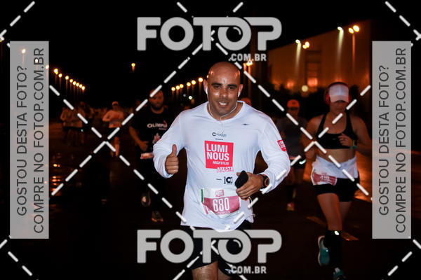 Buy your photos of the eventLuminous Run on Fotop