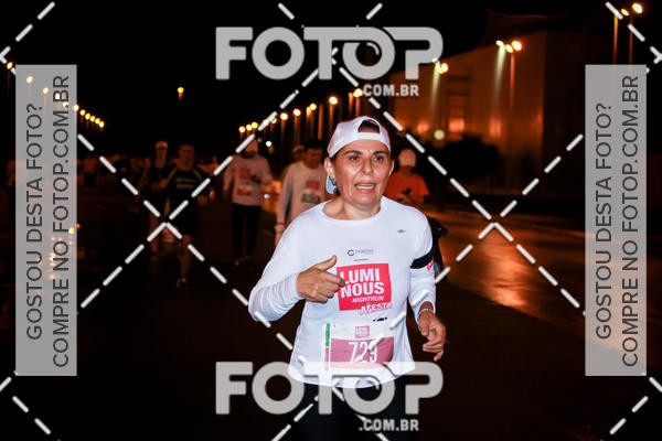 Buy your photos of the eventLuminous Run on Fotop