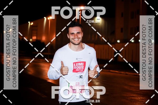 Buy your photos of the eventLuminous Run on Fotop
