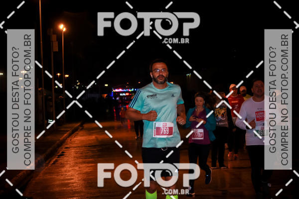 Buy your photos of the eventLuminous Run on Fotop