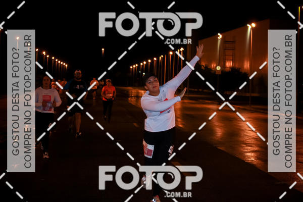 Buy your photos of the eventLuminous Run on Fotop