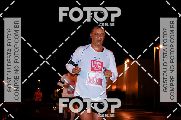 Buy your photos of the eventLuminous Run on Fotop