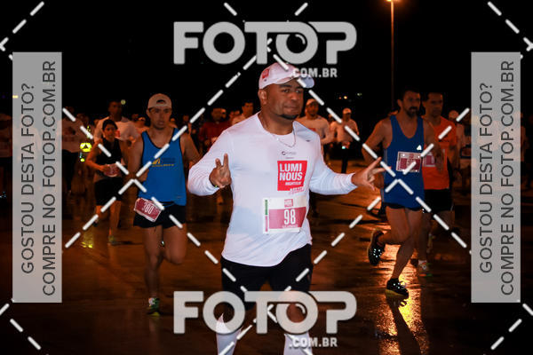 Buy your photos of the eventLuminous Run on Fotop