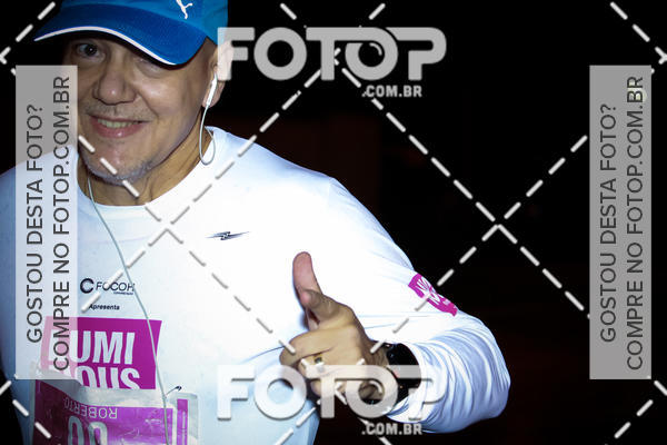 Buy your photos of the eventLuminous Run on Fotop